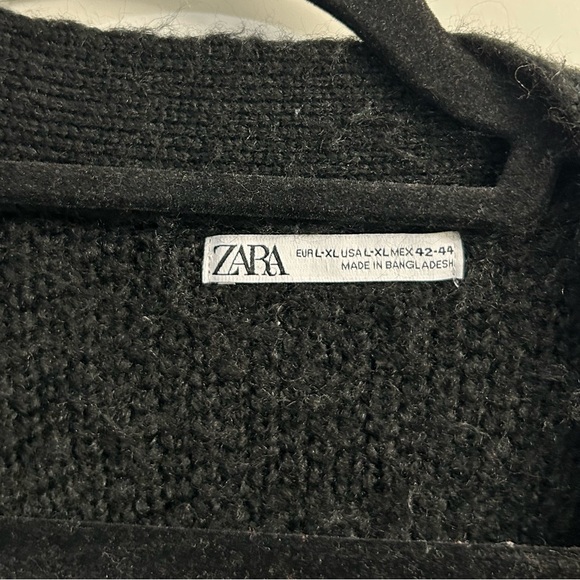 Checkered Zara cardigan - Picture 3 of 3